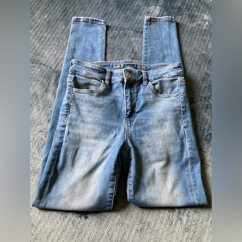 American Eagle Light Blue Jeans, size 8, extra long, high-rise jeggings